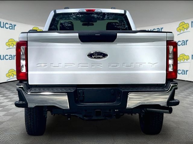 New 2026 Oxford White Ford XL image 5