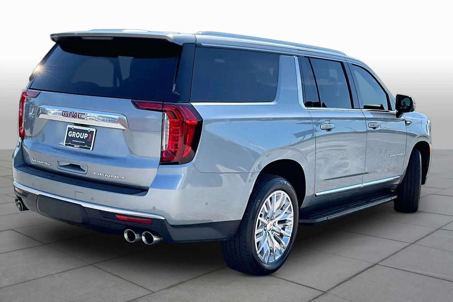 Used 2024 Sterling Metallic GMC Denali image 12