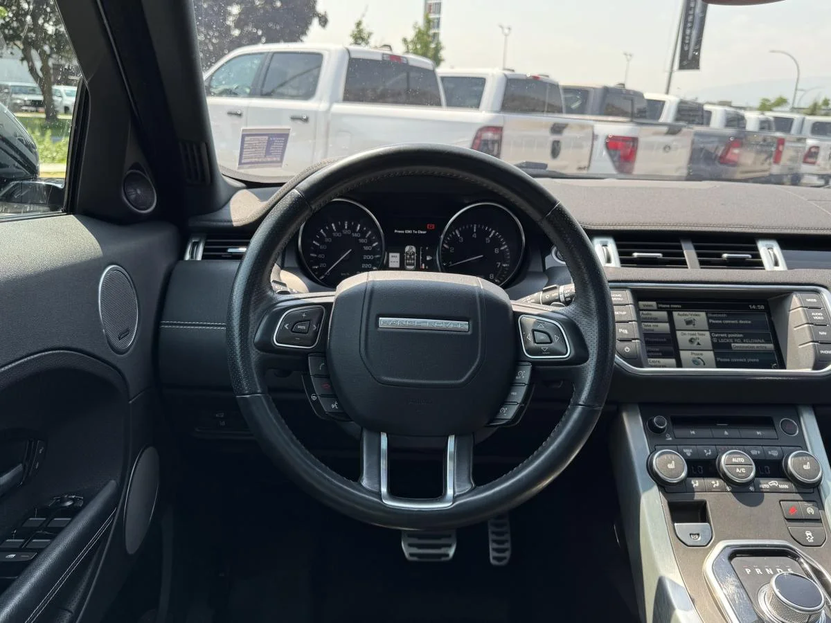 Used 2015 Orange Land Rover Dynamic Premium 5 image 19