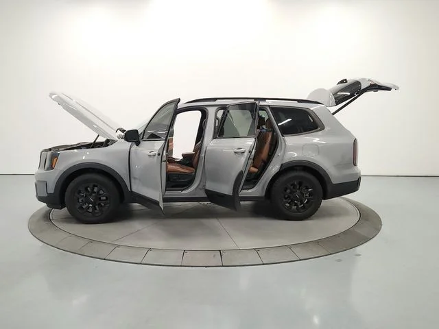 Used 2024 Gray Kia SX X-Pro image 13