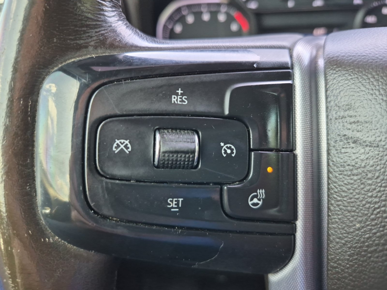 Used 2022 PACIFIC BLUE METALLIC GMC SLT image 25