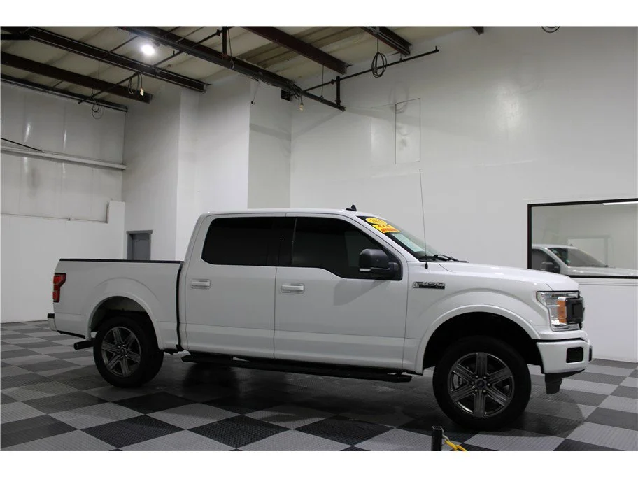 2020 Ford F-150 XLT SuperCrew 5-1/2 Box's photo