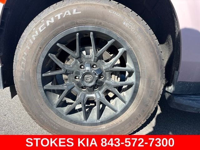 Used 2024 Gray Chevrolet Premier image 10