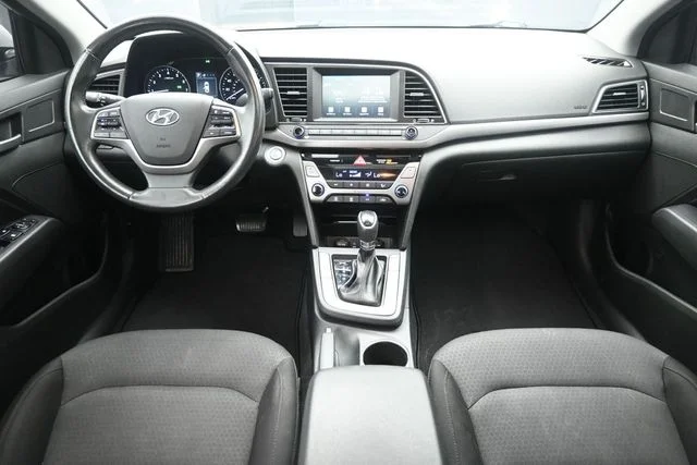 Used 2018 Silver Hyundai Value Edition image 20