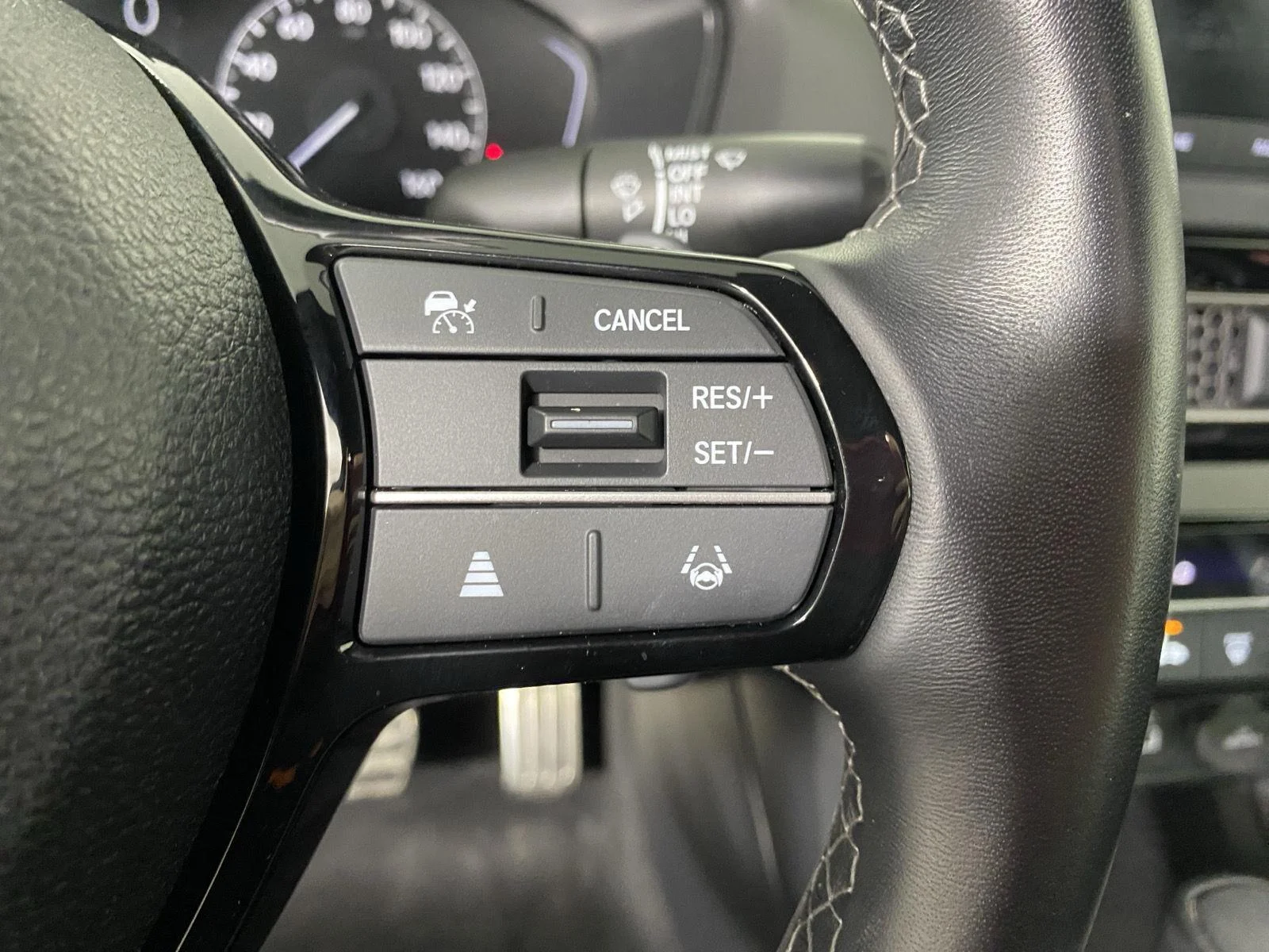 Used 2023 Meteorite Gray Metallic Honda Sport image 15