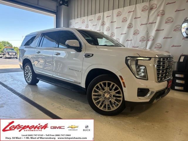 2025 GMC Yukon Denali AWD's photo