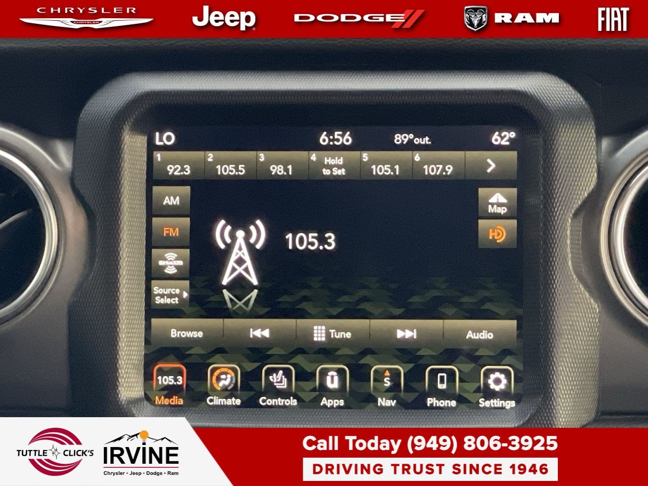 Used 2023 Sting-Gray Clearcoat Jeep Rubicon image 17