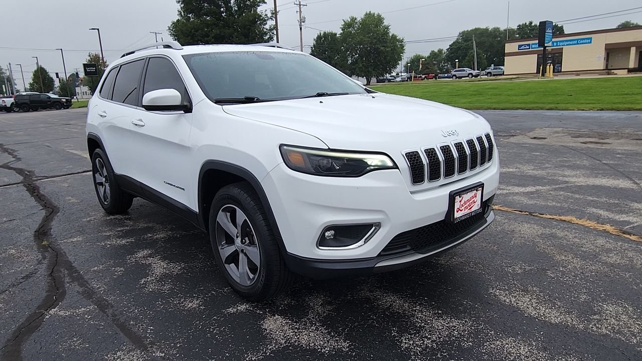 Used 2019 Jeep Cherokee Limited with VIN 1C4PJMDX1KD359606 for sale in Elkhart, IN