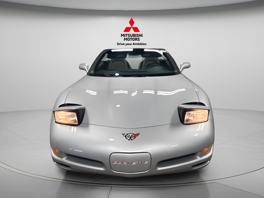 Used 2000 Sebring Silver Metallic Chevrolet Base image 2