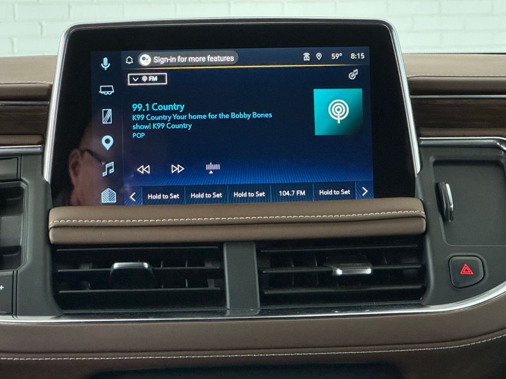 Used 2024 Beige Chevrolet High Country image 31