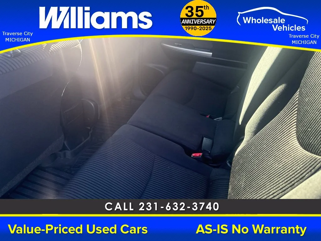 Used 2017 Aqua Toyota Three image 32