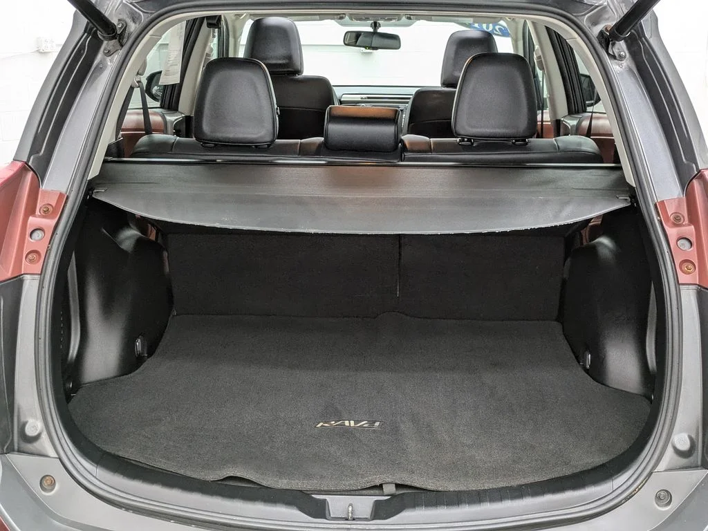 Used 2013 Gray Toyota Limited image 12