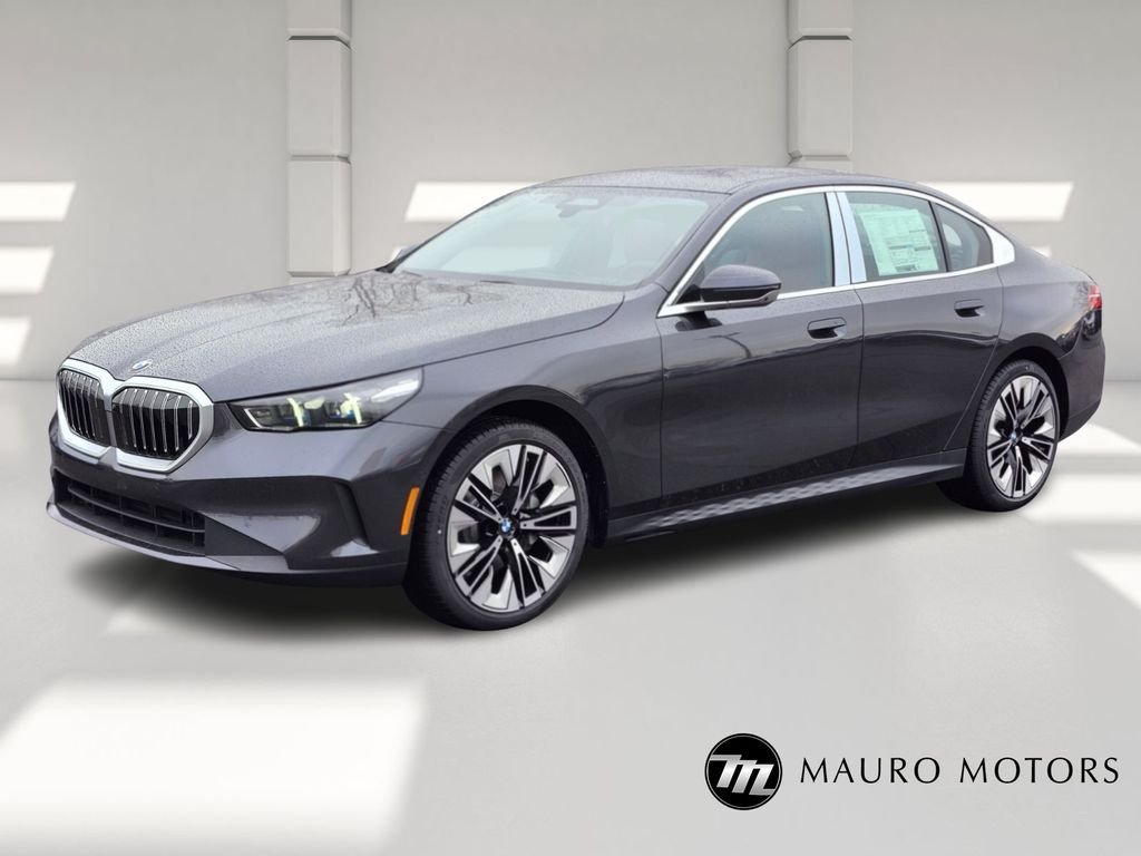 Used 2026 Gray BMW 530i xDrive image 7