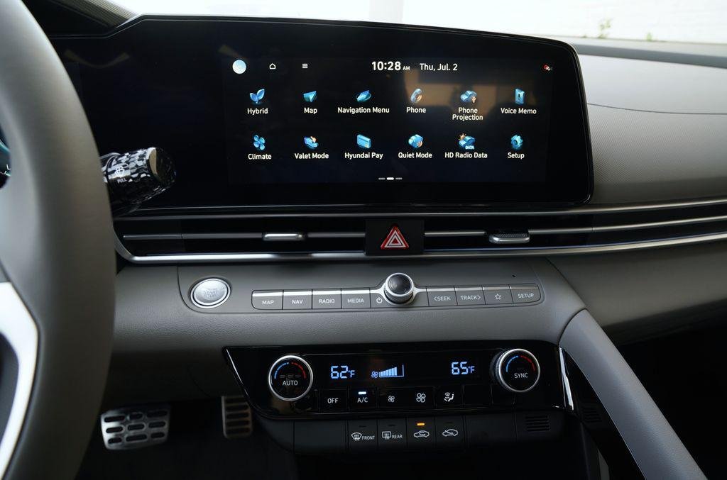 New 2026 Serenity White Pearl Hyundai SEL Sport image 13