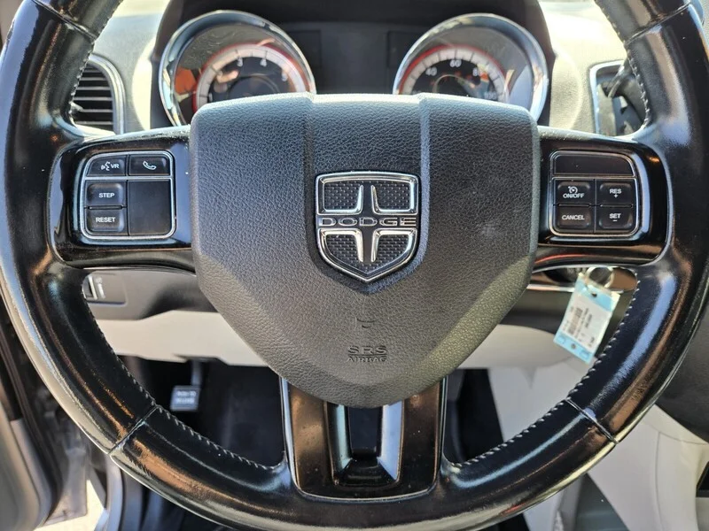 Used 2020 Billet Clearcoat Dodge SXT image 16