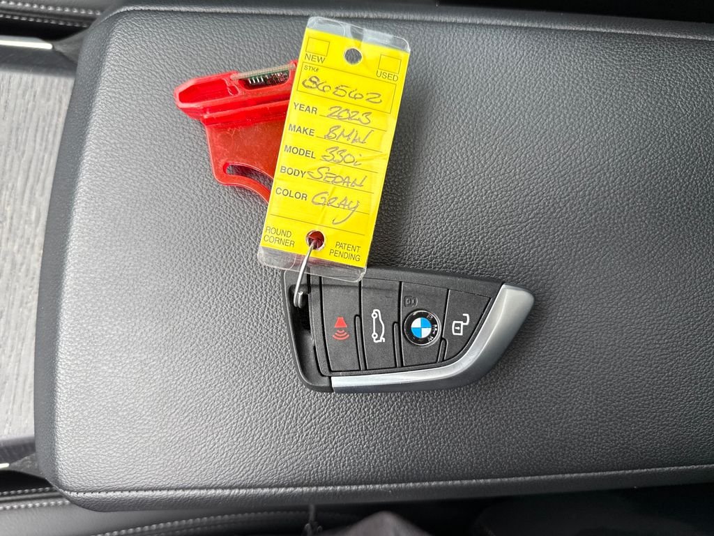 Used 2023 Gray Metallic BMW 330i xDrive image 31