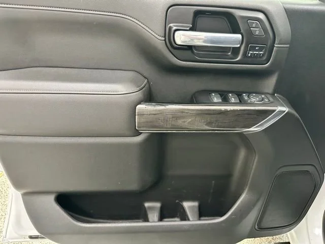 2021 Chevrolet Silverado 2500HD LTZ - Photo 14