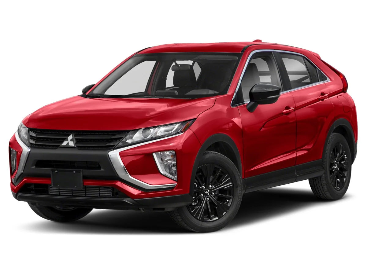 Used 2018  Mitsubishi LE image 1