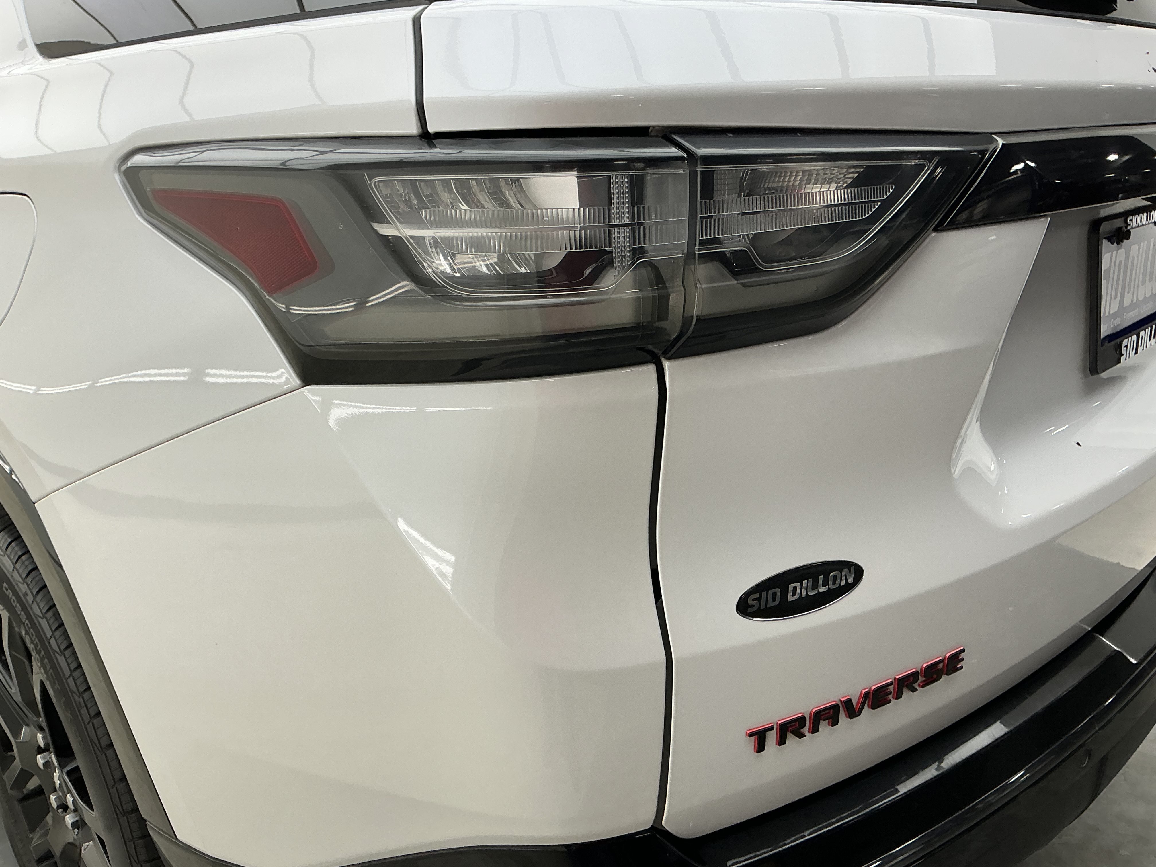 Certified Used 2019 Iridescent Pearl Tricoat Chevrolet Premier image 22