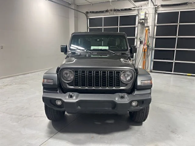 New 2026 Granite Crystal Metallic Clear-Coat Exterior Paint Jeep Sport image 2