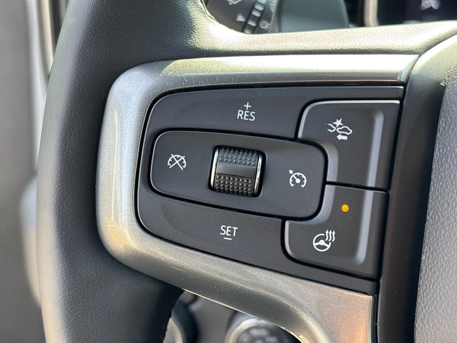 Used 2024 Summit White Chevrolet RST image 19