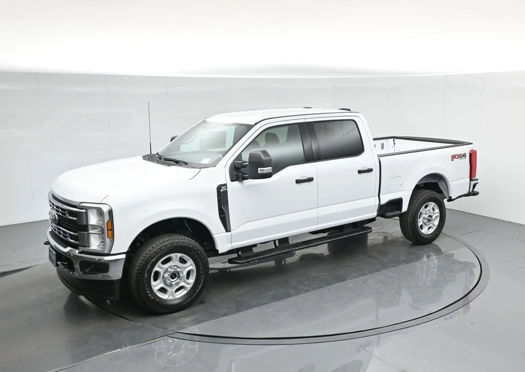 New 2026 White Ford XL image 44