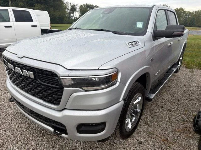 New 2027 Silver Zynith Exterior Paint RAM Big Horn/Lone Star image 2