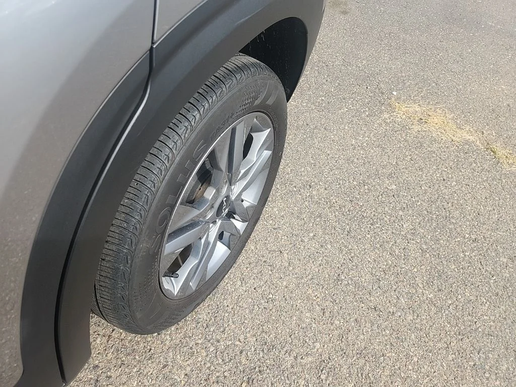 Used 2023 Gray Kia LX image 9