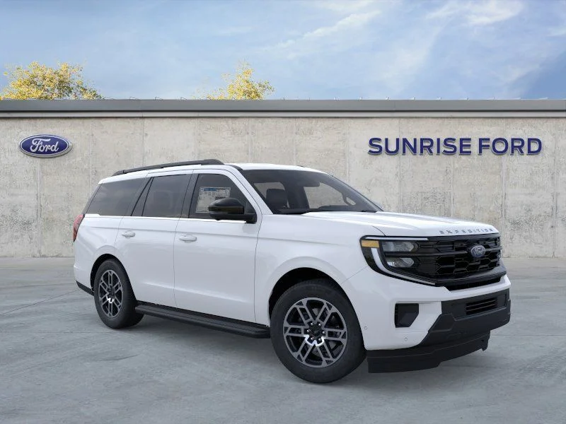 New 2026 Oxford White Ford Active image 7