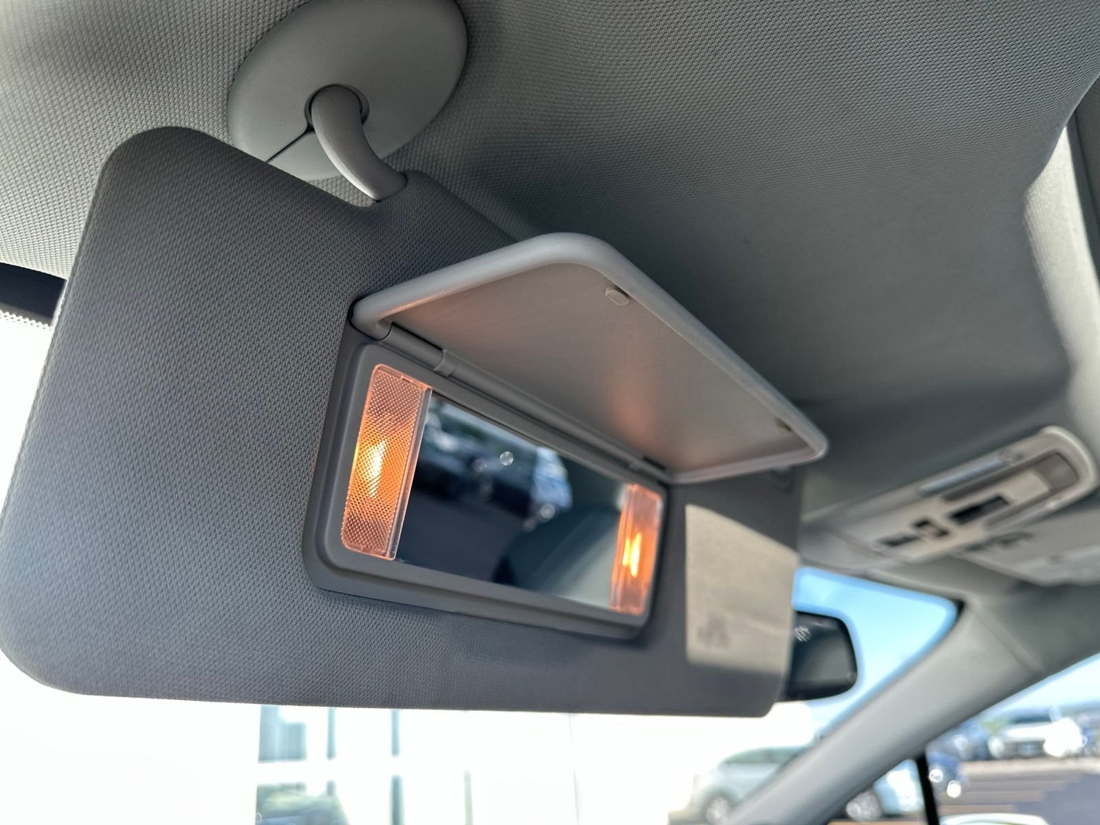 Used 2022 Beige Toyota XLE image 79