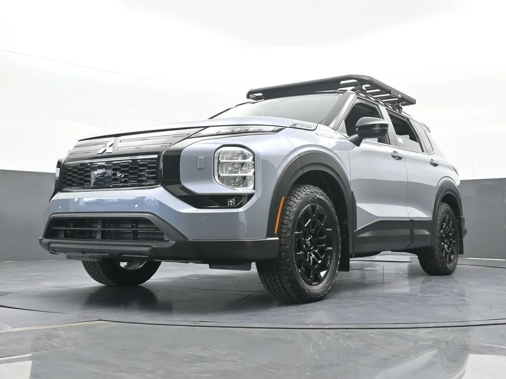 2025 Mitsubishi Outlander Trail Edition - Photo 67