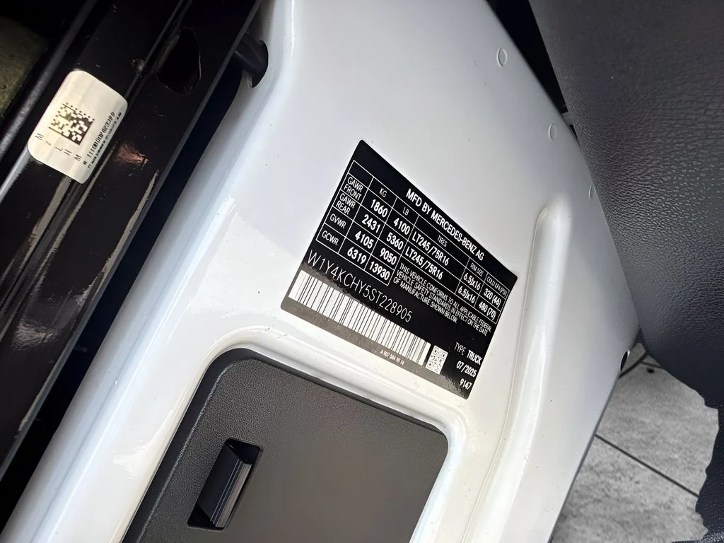 Used 2025 White Mercedes-Benz Cargo 170 WB image 29