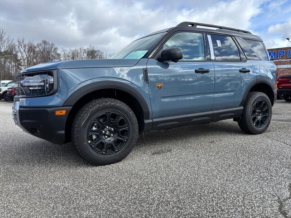 New 2026 Azure Gray Metallic Tri-Coat Ford Badlands® image 3