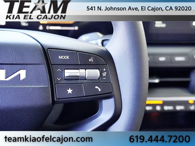 Used 2026 White Kia LXS image 37