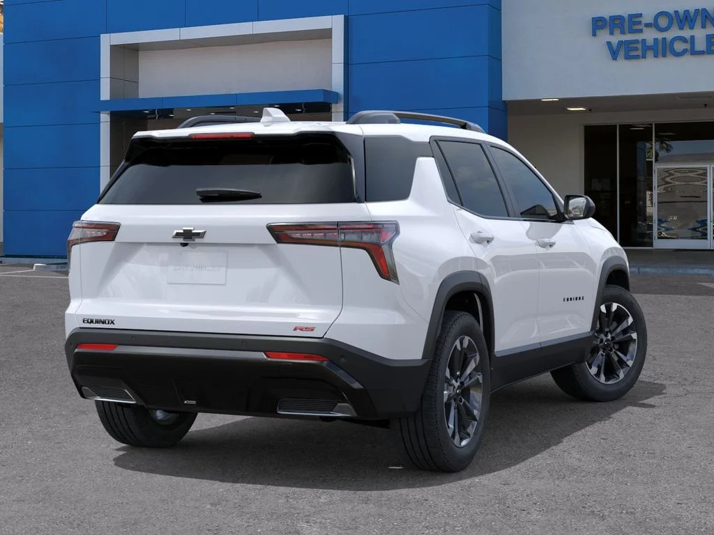 New 2027 Polar White Tricoat Chevrolet FWD RS image 4