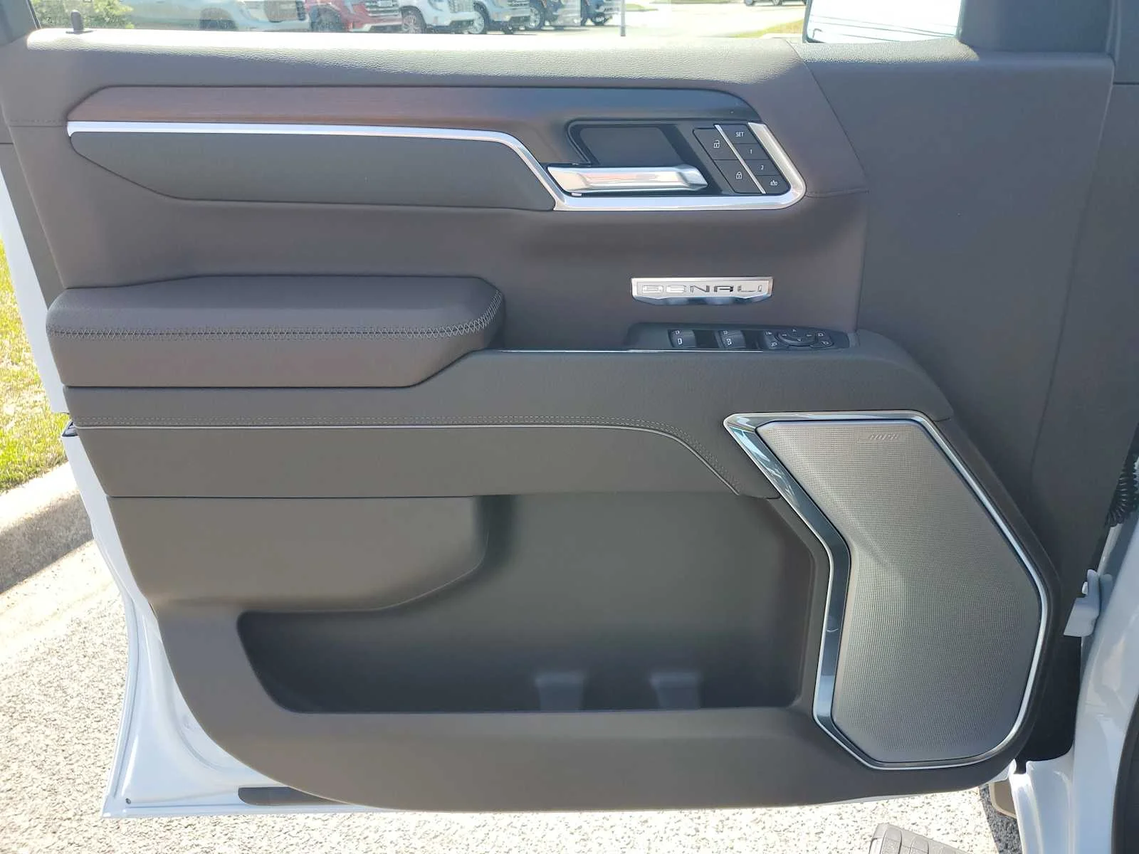 New 2026 Glacier White Tricoat GMC Denali image 15