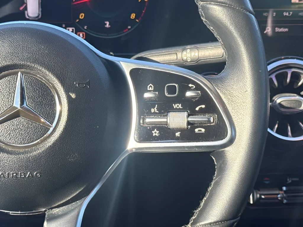 Used 2021 Black Mercedes-Benz GLA 250 image 14