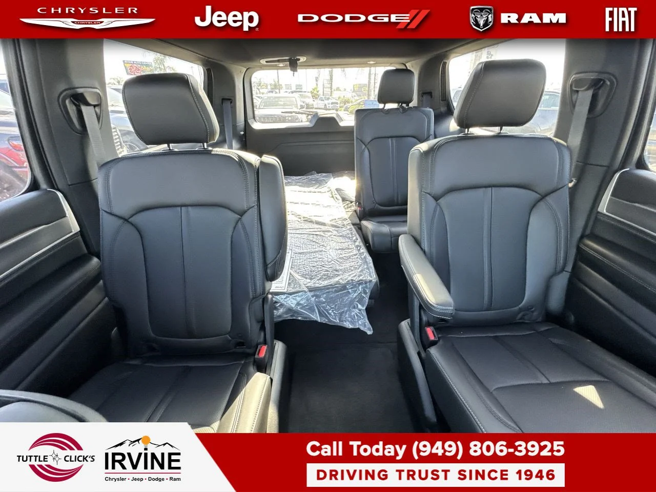 New 2026 High Gloss Black Exterior Paint Jeep Upland image 5