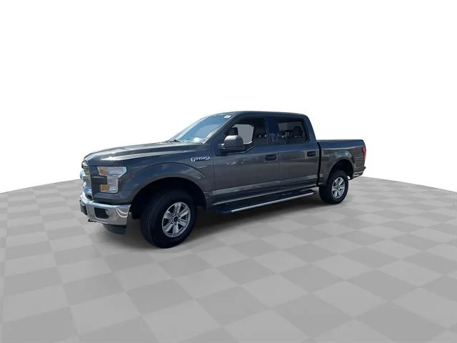 Used 2016 Magnetic Metallic Ford XL image 6