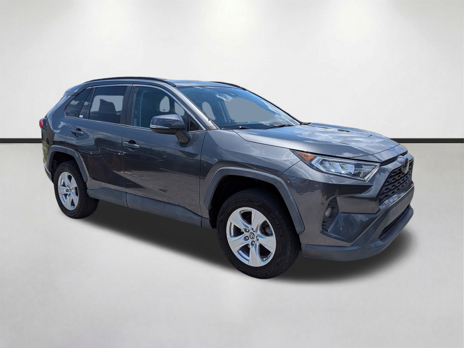 2019 Toyota RAV4 XLE - Photo 2