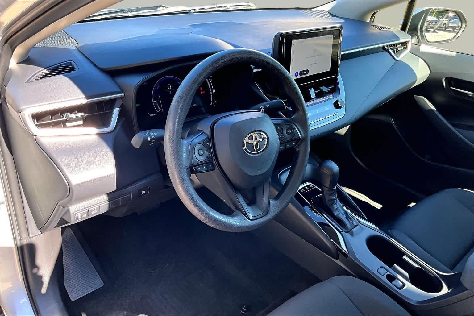 Used 2026 Classic Silver Metallic Toyota Hybrid LE image 18
