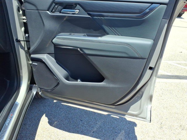 2026 GMC Acadia AT4 - Photo 13