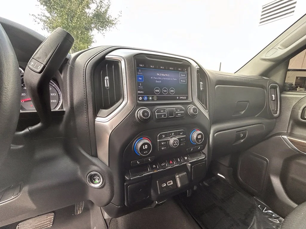 Used 2020 Black Chevrolet LT image 12