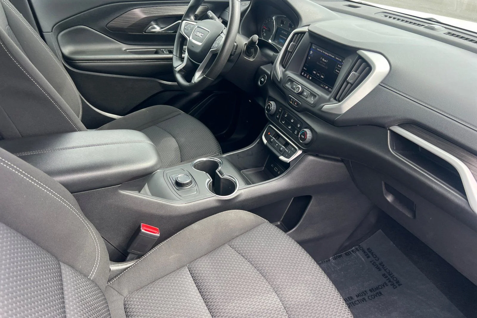 Used 2024 White GMC SLE image 14