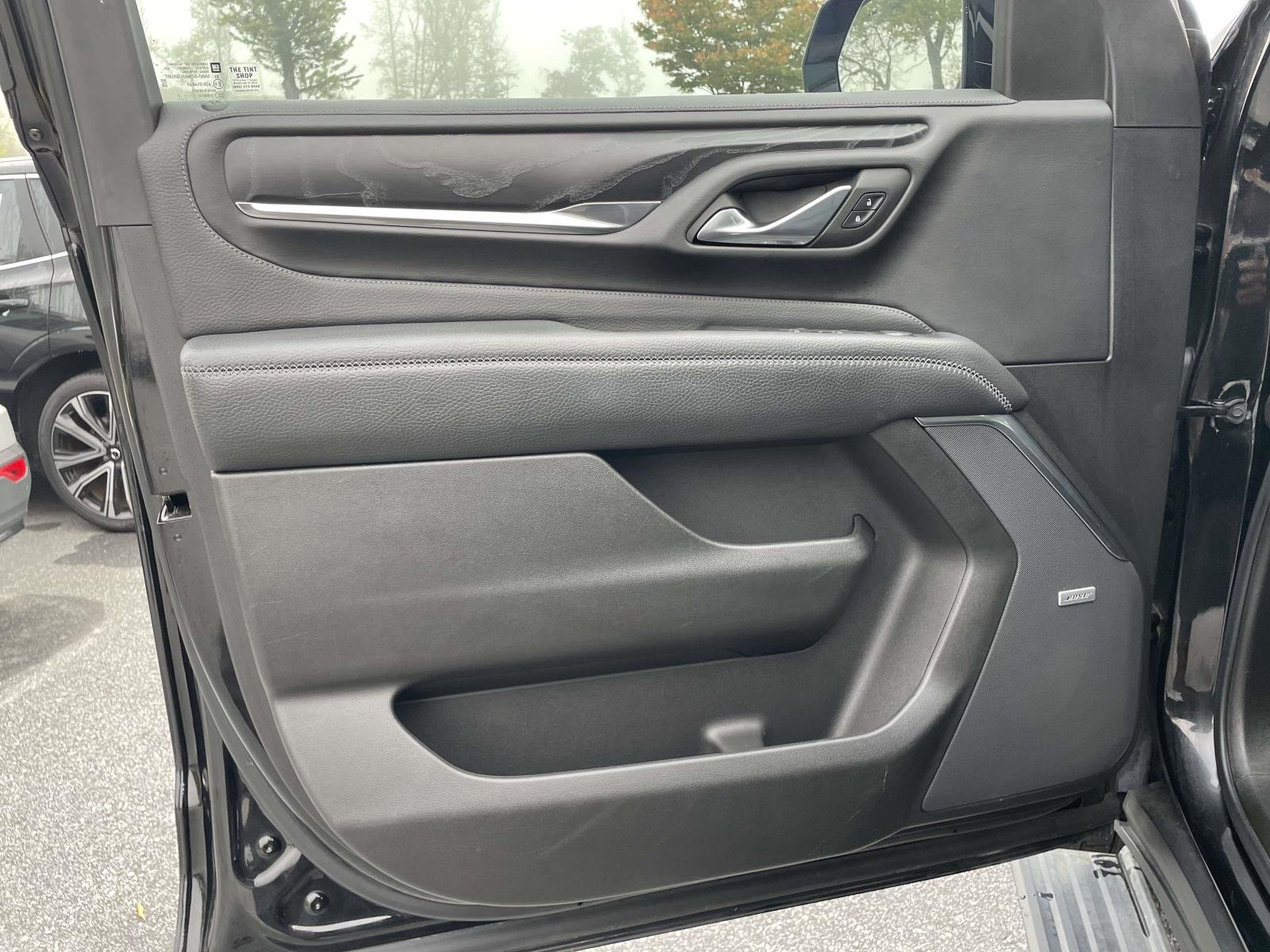 Used 2021 Onyx Black GMC Denali image 5