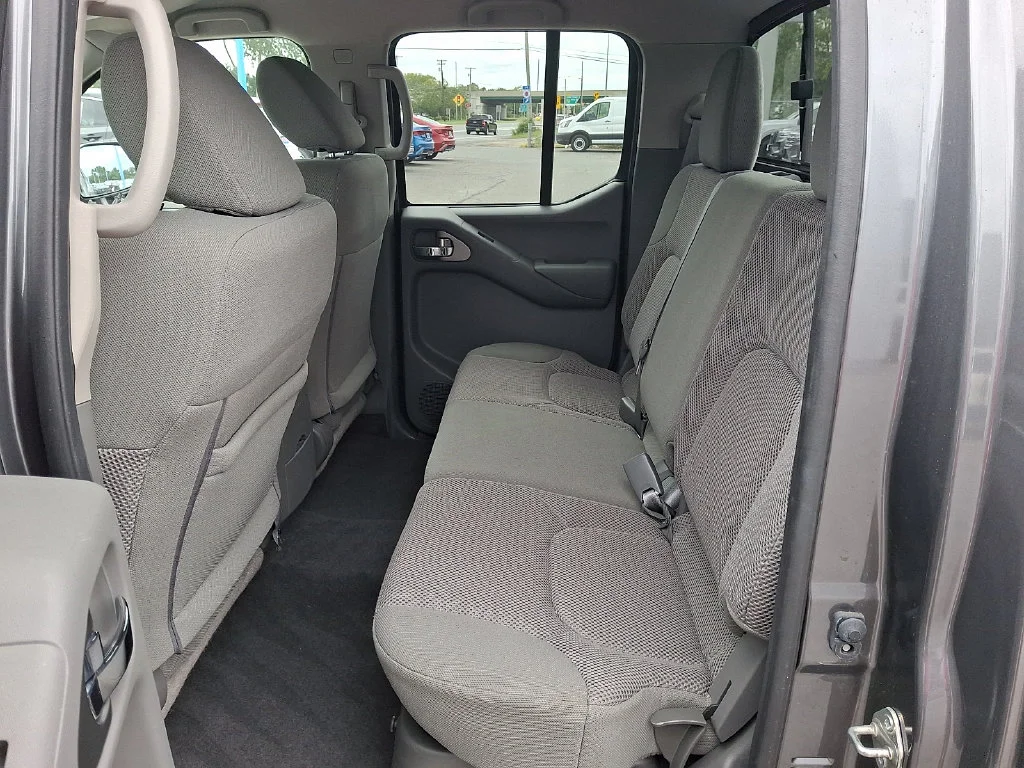 Certified Used 2020 Gun Metallic Nissan SV image 10