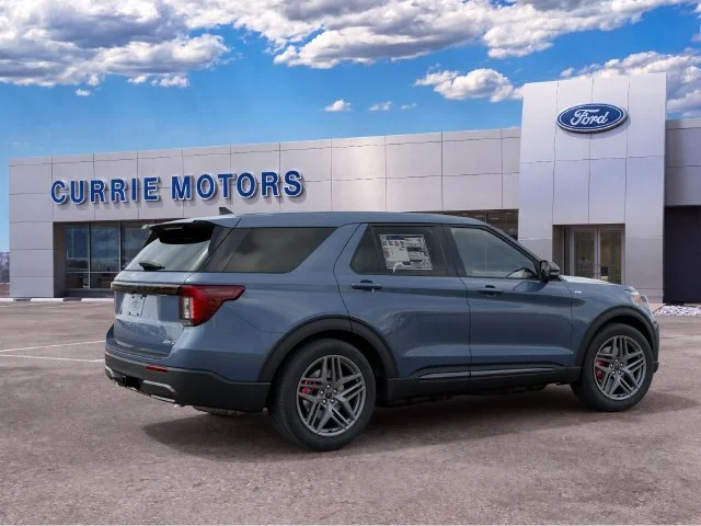New 2027 Vapor Blue Metallic Ford ST-Line image 6
