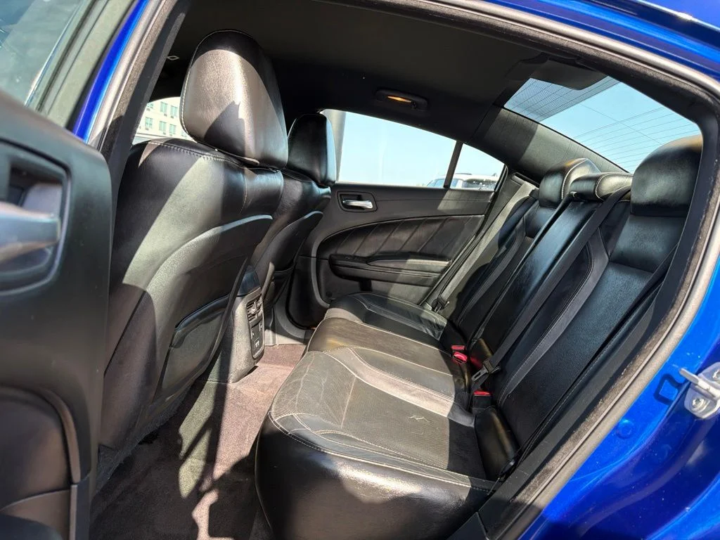 Used 2019 Indigo Blue Dodge SXT image 14