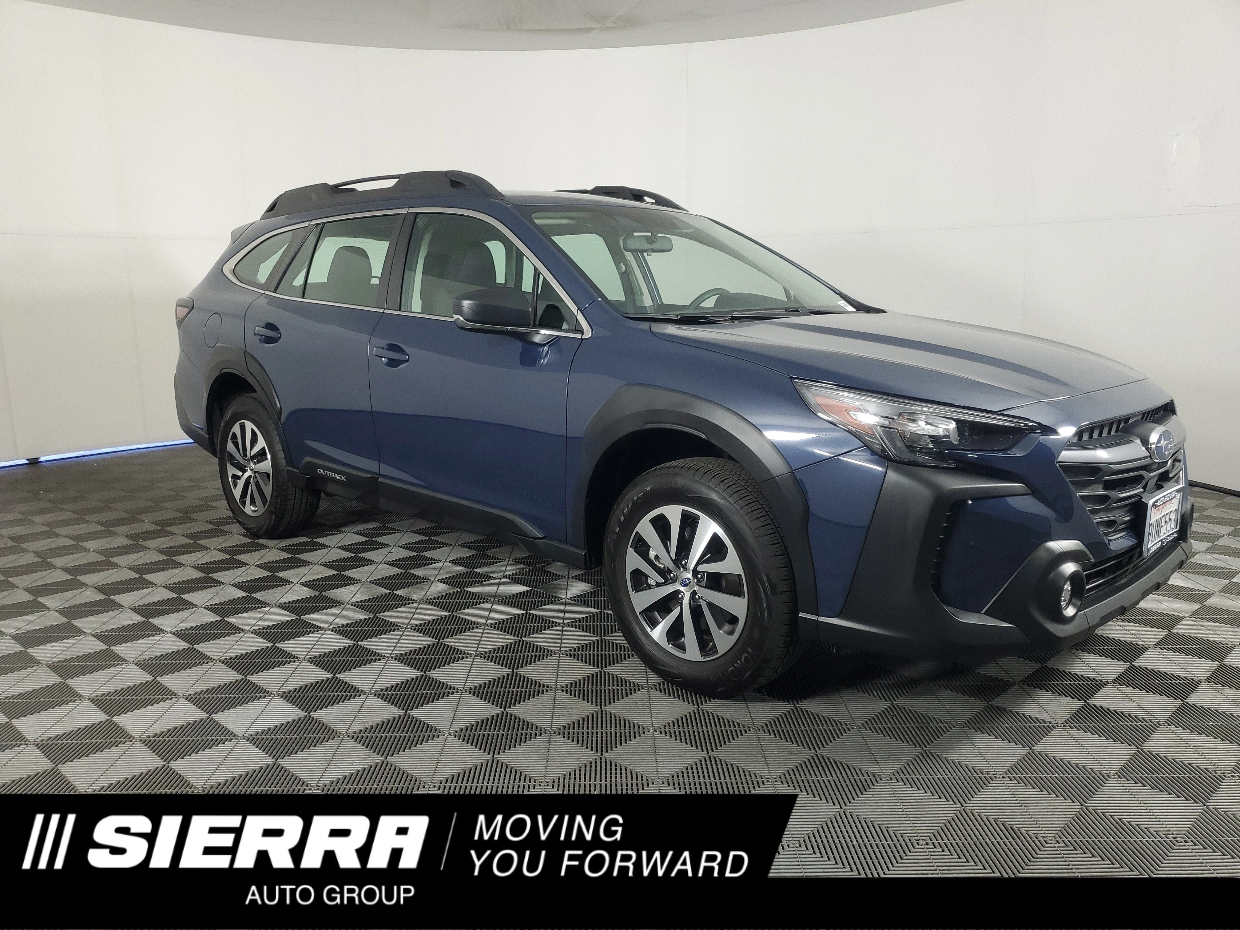Used 2025 Cosmic Blue Pearl Subaru 2.5i image 1