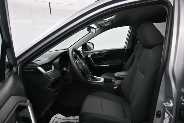 Used 2024 Silver Sky Metall Toyota XLE image 9